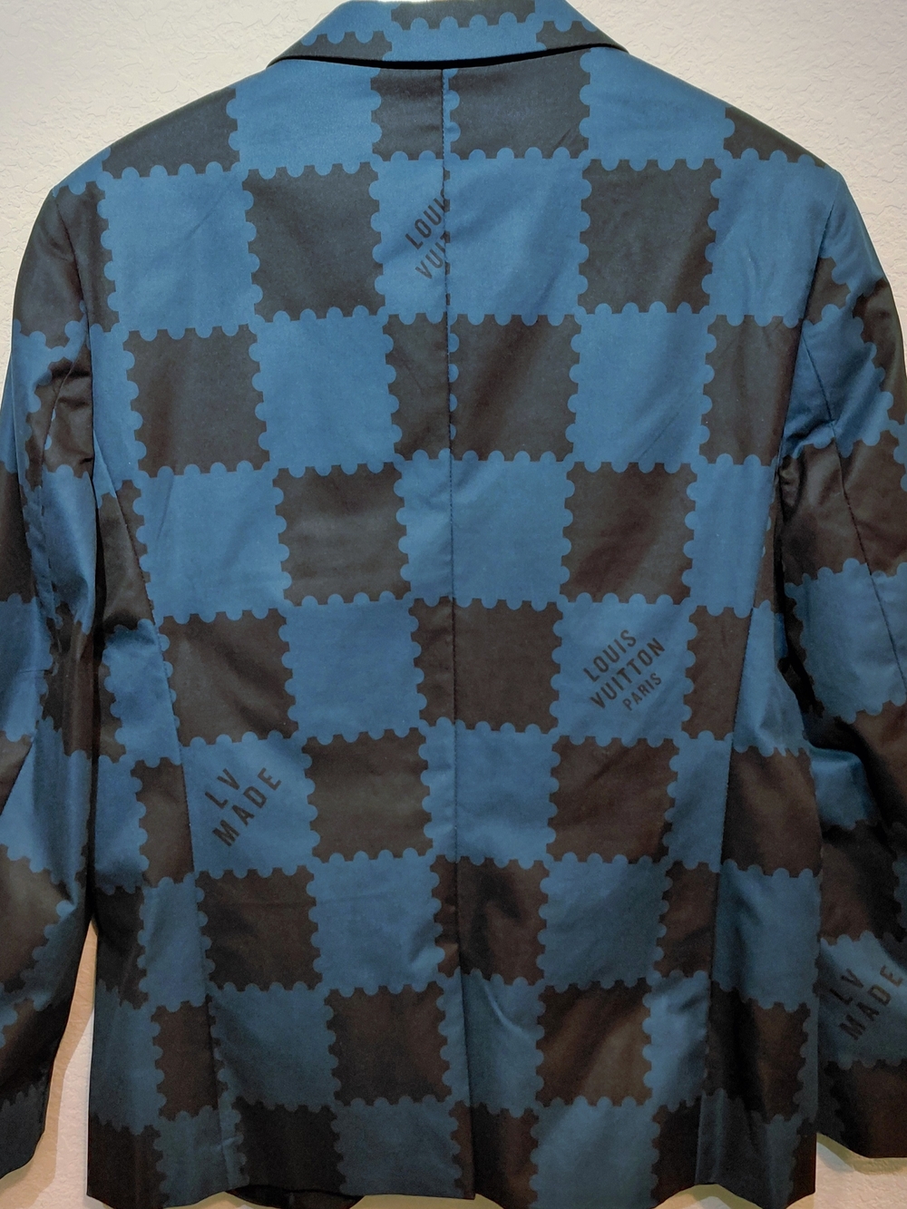 Louis Vuitton Men's Marque L.V Made Déposée Bold Blue & Black Checked Blazer 42R - Picture 2 of 12